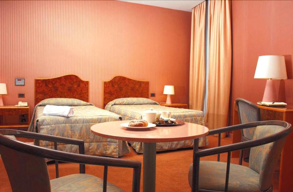 Perugia Park Hotel Buitenkant foto